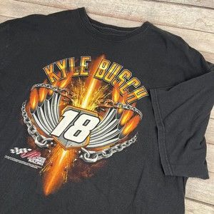 NASCAR Kyle Bush #18 2XL  Black Graphic T-Shirt